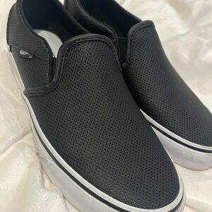 Like new vans leather slip on shoe size 8.5